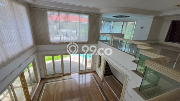 For Sale! Luxury House LT 800m2 Desain Modern di Mega Kuningan For Sale! Luxury House LT 800m2 Desain Modern di Mega Kuningan