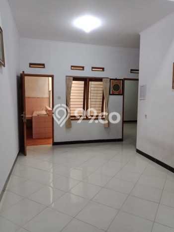 Kos-kosan Dijual di Buah Batu Bandung Luas 250m2 Kos-kosan Dijual di Buah Batu Bandung Luas 250m2