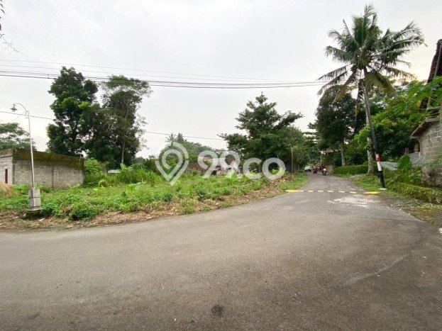 Tanah Dijual Lokasi Strategis di Yogyakarta dengan Luas 145m2 Tanah Dijual Lokasi Strategis di Yogyakarta dengan Luas 145m2
