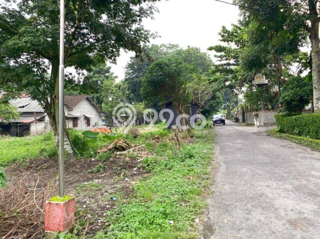 Tanah Dijual Lokasi Strategis di Yogyakarta dengan Luas 145m2 Tanah Dijual Lokasi Strategis di Yogyakarta dengan Luas 145m2