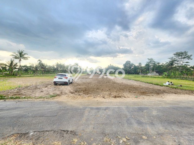 Tanah Komersial Dijual di Ngaglik Sleman 126m2 Tanah Komersial Dijual di Ngaglik Sleman 126m2