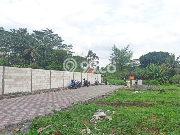 Tanah untuk Dijual Lokasi Ngaglik, Sleman Luas 123m2 SHM Tanah untuk Dijual Lokasi Ngaglik, Sleman Luas 123m2 SHM