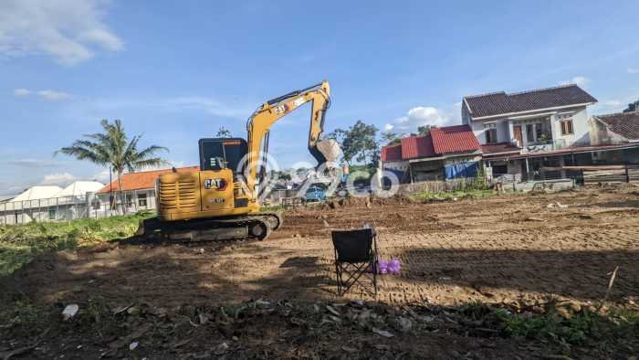 Tanah Kosong Dijual di Sleman dengan Area 140m2 Tanah Kosong Dijual di Sleman dengan Area 140m2