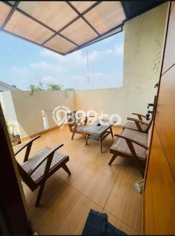 Rumah Elit Modern Tanpa Renovasi di Seturan Yogyakarta Rumah Elit Modern Tanpa Renovasi di Seturan Yogyakarta