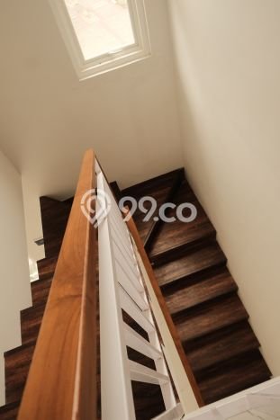 Dijual Rumah 4 Kamar Lokasi Ideal Bagus dan Strategis di Mlati Dijual Rumah 4 Kamar Lokasi Ideal Bagus dan Strategis di Mlati