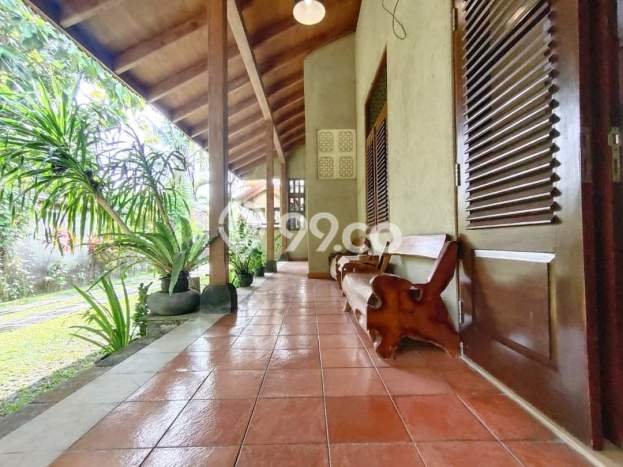 Vila Kawasan , Area 470m2m², Lokasi Strategis Vila Kawasan , Area 470m2m², Lokasi Strategis
