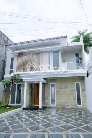 Jual Rumah Modern 4 KT di Sleman, Yogyakarta Jual Rumah Modern 4 KT di Sleman, Yogyakarta
