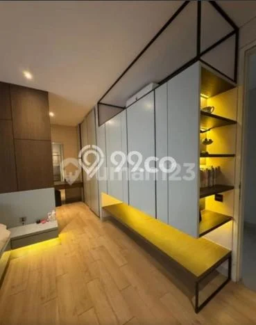 Dijual Rumah Mewah Megah Dengan View Cantik di Lidah Kulon, Surabaya Dijual Rumah Mewah Megah Dengan View Cantik di Lidah Kulon, Surabaya
