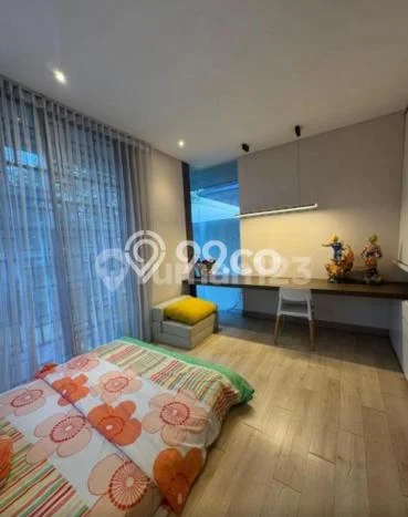 Dijual Rumah Mewah Megah Dengan View Cantik di Lidah Kulon, Surabaya Dijual Rumah Mewah Megah Dengan View Cantik di Lidah Kulon, Surabaya