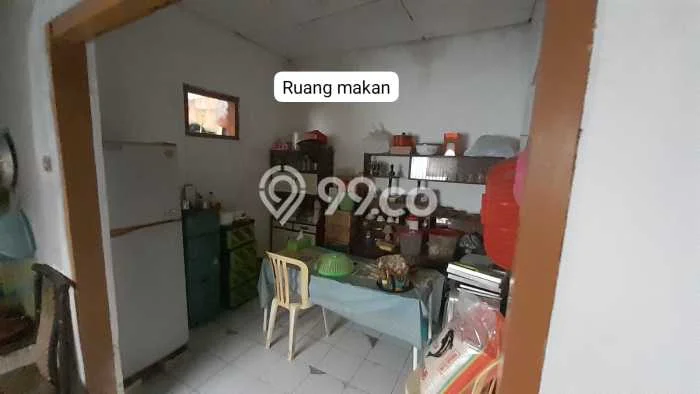 Dijual Rumah Strategis Bagus Punya 4 KT di Wiyung Surabaya SHM Dijual Rumah Strategis Bagus Punya 4 KT di Wiyung Surabaya SHM
