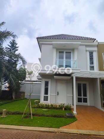 Dijual Rumah Mewah Megah Dengan View Eksklusif di Gading Serpong, Tangerang Dijual Rumah Mewah Megah Dengan View Eksklusif di Gading Serpong, Tangerang
