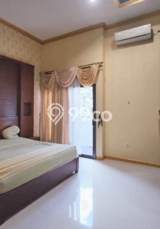 For Sale! Premium House LT 200m2 Desain Elegan di Pasar Baru For Sale! Premium House LT 200m2 Desain Elegan di Pasar Baru
