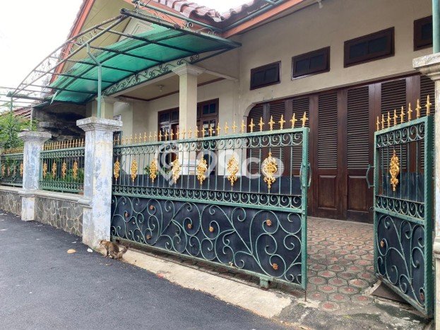 Dijual Cepat Rumah Bagus Siap Huni LB 103m2 di Ciracas, Jakarta Timur Dijual Cepat Rumah Bagus Siap Huni LB 103m2 di Ciracas, Jakarta Timur