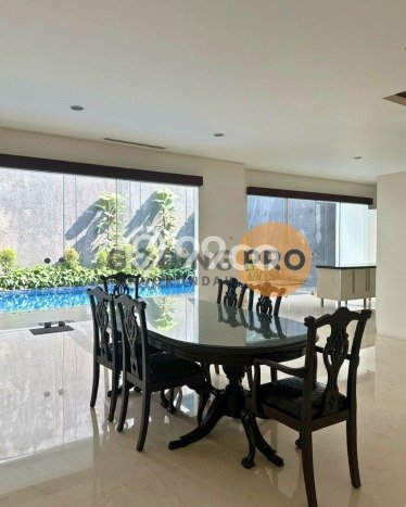 For Sale! Luxury House LT 603m2 Desain Elegan di Pondok Indah For Sale! Luxury House LT 603m2 Desain Elegan di Pondok Indah