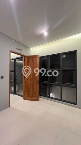 Rumah Luxury Modern Siap Huni di Pondok Indah Jakarta Selatan Rumah Luxury Modern Siap Huni di Pondok Indah Jakarta Selatan