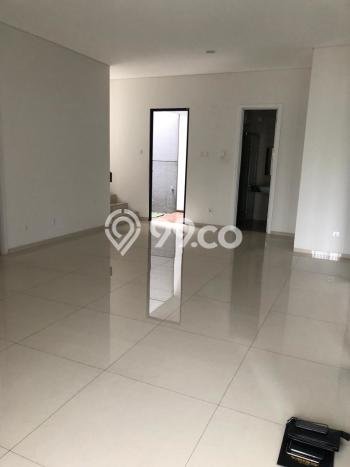 Jarang Ada! Rumah Sewa 4 Kamar Nyaman Siap Huni Bintaro Jarang Ada! Rumah Sewa 4 Kamar Nyaman Siap Huni Bintaro