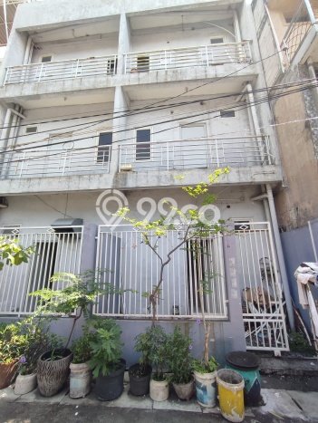 Disewakan Ruko di Kawasan Ramai Sukomanunggal Luas 250m2 Disewakan Ruko di Kawasan Ramai Sukomanunggal Luas 250m2