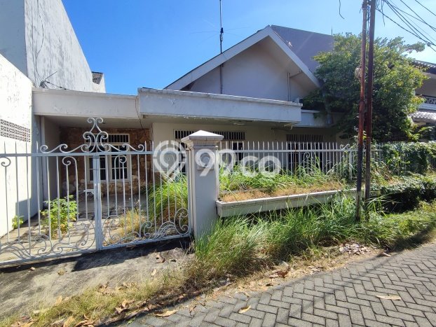 Rumah Modern 3 KT LT 180m2 di Sukomanunggal Rumah Modern 3 KT LT 180m2 di Sukomanunggal