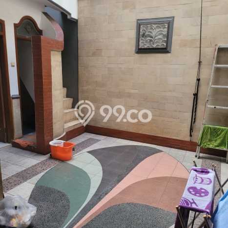 Rumah Elit Modern Siap Huni di Meruya Jakarta Barat Rumah Elit Modern Siap Huni di Meruya Jakarta Barat