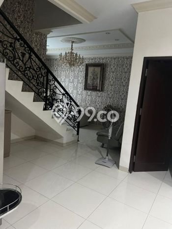 Dijual Rumah Luas Elegan Dengan View Cantik di Taman Meruya, Jakarta Barat Dijual Rumah Luas Elegan Dengan View Cantik di Taman Meruya, Jakarta Barat