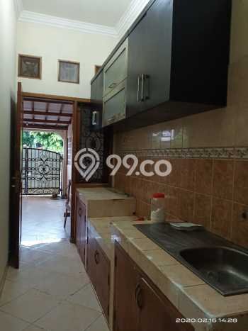 Rumah Modern 4 KT di Taman Meruya Jakarta Barat Unfurnished Rumah Modern 4 KT di Taman Meruya Jakarta Barat Unfurnished