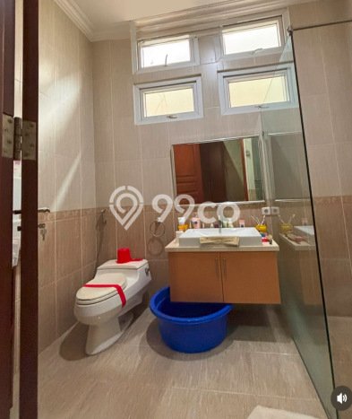 Siap Huni Hunian Elit 4 Kamar di Menteng Dekat ke Mana Pun Siap Huni Hunian Elit 4 Kamar di Menteng Dekat ke Mana Pun