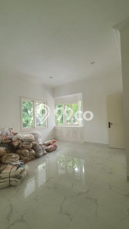 Hunian Eksklusif Siap Huni LT 860m2 di Menteng, Jakarta Pusat Hunian Eksklusif Siap Huni LT 860m2 di Menteng, Jakarta Pusat