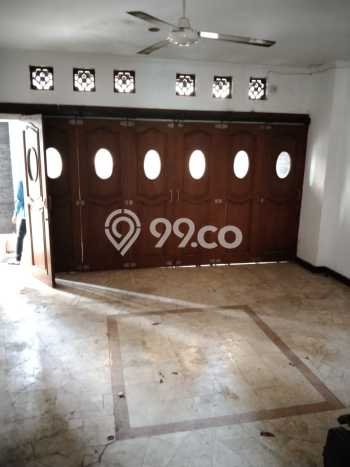 Dijual Rumah Premium dengan Fasilitas Sekitar Lengkap di Menteng, Jakarta Pusat Dijual Rumah Premium dengan Fasilitas Sekitar Lengkap di Menteng, Jakarta Pusat