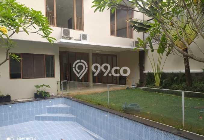 Rumah di Kemang, Dekat Pusat Kota, 4 KM, LT 550m2m² LB 480m2m² Rumah di Kemang, Dekat Pusat Kota, 4 KM, LT 550m2m² LB 480m2m²
