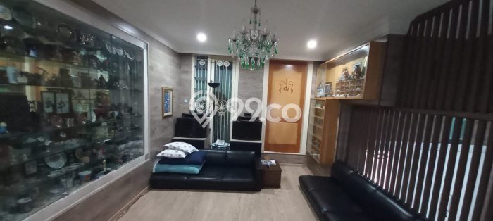 Best Deal Hunian Mewah Ideal dan Luas di Menteng, Jakarta Pusat Best Deal Hunian Mewah Ideal dan Luas di Menteng, Jakarta Pusat