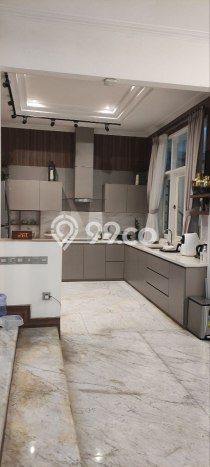Dijual Rumah Premium dengan Fasilitas Sekitar Lengkap di Menteng, Jakarta Pusat Dijual Rumah Premium dengan Fasilitas Sekitar Lengkap di Menteng, Jakarta Pusat