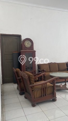 Siap Huni Hunian Elit 8 Kamar di Menteng Dekat ke Mana Saja Siap Huni Hunian Elit 8 Kamar di Menteng Dekat ke Mana Saja