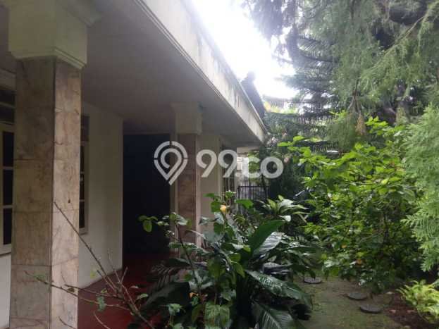 Dijual Rumah Premium dengan Fasilitas Sekitar Lengkap di Menteng, Jakarta Pusat Dijual Rumah Premium dengan Fasilitas Sekitar Lengkap di Menteng, Jakarta Pusat