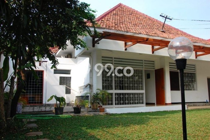 Best Deal Hunian Mewah Ideal dan Luas di Menteng, Jakarta Pusat Best Deal Hunian Mewah Ideal dan Luas di Menteng, Jakarta Pusat