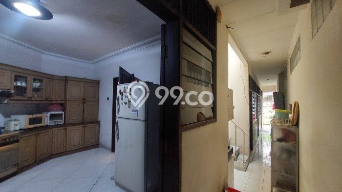 Siap Huni Hunian Elit 6 Kamar di Menteng Dekat ke Mana Pun Siap Huni Hunian Elit 6 Kamar di Menteng Dekat ke Mana Pun