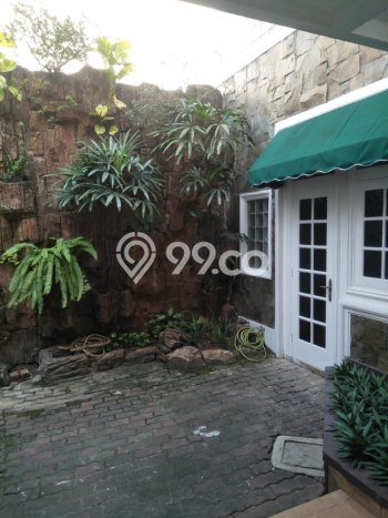 Rumah kawasan Menteng, Dekat Mall, LT 850m² Rumah kawasan Menteng, Dekat Mall, LT 850m²
