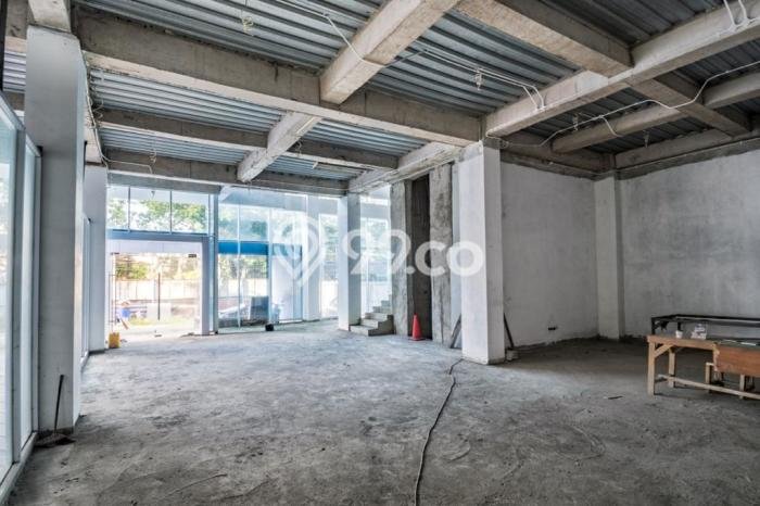 LOKASI STRATEGIS! Kantor di Menteng, Luas 2500m2m², Kawasan Bisnis LOKASI STRATEGIS! Kantor di Menteng, Luas 2500m2m², Kawasan Bisnis