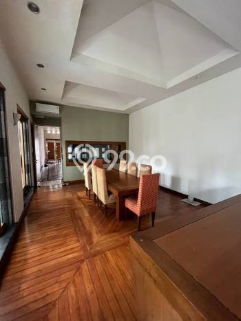 EXCLUSIVE OFFER! Rumah kawasan Menteng, 6 KT, Lingkungan Elite, LT 753m2m² Bangunan 520m2m² EXCLUSIVE OFFER! Rumah kawasan Menteng, 6 KT, Lingkungan Elite, LT 753m2m² Bangunan 520m2m²