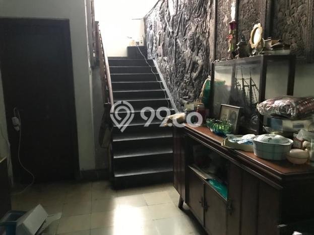Hunian Mewah Siap Huni LT 646m2 di Menteng, Jakarta Pusat Hunian Mewah Siap Huni LT 646m2 di Menteng, Jakarta Pusat