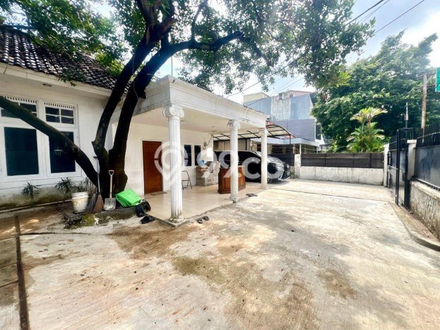 LOKASI PREMIUM! Rumah di Menteng, 5 KM, Lingkungan Tenang, Luas 614m2m² Bangunan 450m2m² LOKASI PREMIUM! Rumah di Menteng, 5 KM, Lingkungan Tenang, Luas 614m2m² Bangunan 450m2m²