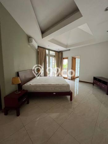 EXCLUSIVE OFFER! Rumah kawasan Menteng, 6 KT, Lingkungan Elite, LT 753m2m² Bangunan 520m2m² EXCLUSIVE OFFER! Rumah kawasan Menteng, 6 KT, Lingkungan Elite, LT 753m2m² Bangunan 520m2m²