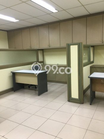 Jual Kantor Kawasan Menteng, Luas 2560m2m², Area Bisnis Jual Kantor Kawasan Menteng, Luas 2560m2m², Area Bisnis