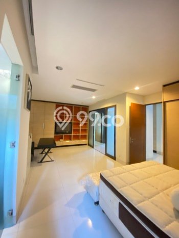 HOT DEAL! Rumah di Menteng, 5 KT, Area Strategis, Luas 1100m2m² LB 400m2m² HOT DEAL! Rumah di Menteng, 5 KT, Area Strategis, Luas 1100m2m² LB 400m2m²
