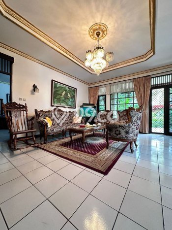 Hunian Elit LB 208m2 Siap Huni Desain Elegan di Pondok Indah, Jakarta Selatan Hunian Elit LB 208m2 Siap Huni Desain Elegan di Pondok Indah, Jakarta Selatan