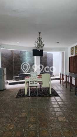 Hunian Mewah Siap Huni LT 909m2 di Menteng, Jakarta Pusat Hunian Mewah Siap Huni LT 909m2 di Menteng, Jakarta Pusat