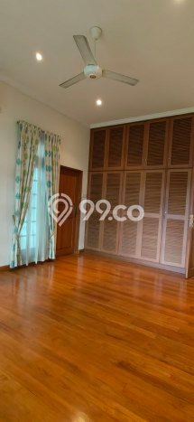 Best Deal Hunian Premium Ideal dan Luas di Menteng, Jakarta Pusat Best Deal Hunian Premium Ideal dan Luas di Menteng, Jakarta Pusat