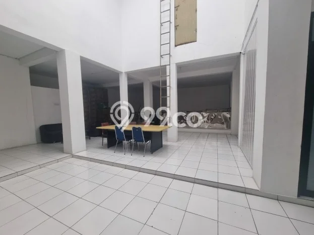 Gudang Dijual di Serang LT 3342m2 & LB 1500m2 Lokasi Terbaik! Gudang Dijual di Serang LT 3342m2 & LB 1500m2 Lokasi Terbaik!