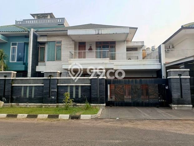 Hunian Elit LB 350m2 Siap Huni Desain Elegan di Modernland, Tangerang Hunian Elit LB 350m2 Siap Huni Desain Elegan di Modernland, Tangerang