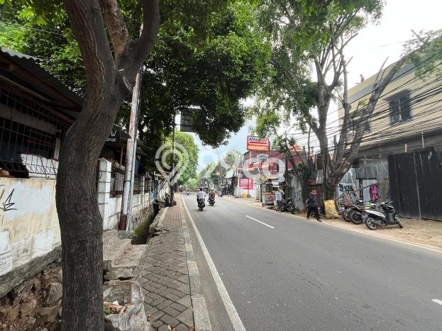 Rumah Eksklusif Siap Huni LT 982m2 di Cilandak, Jakarta Selatan Rumah Eksklusif Siap Huni LT 982m2 di Cilandak, Jakarta Selatan
