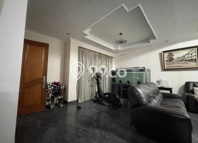 Jual Rumah Mewah Elegan Dengan View Cantik di Bintaro, Tangerang Selatan Jual Rumah Mewah Elegan Dengan View Cantik di Bintaro, Tangerang Selatan